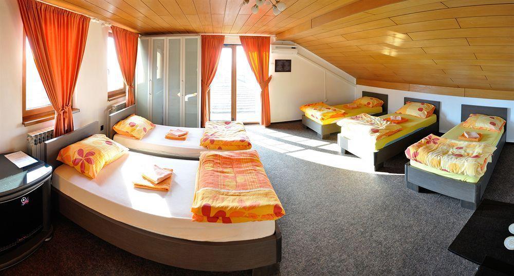 Guest House Ciro Σαράγεβο Εξωτερικό φωτογραφία