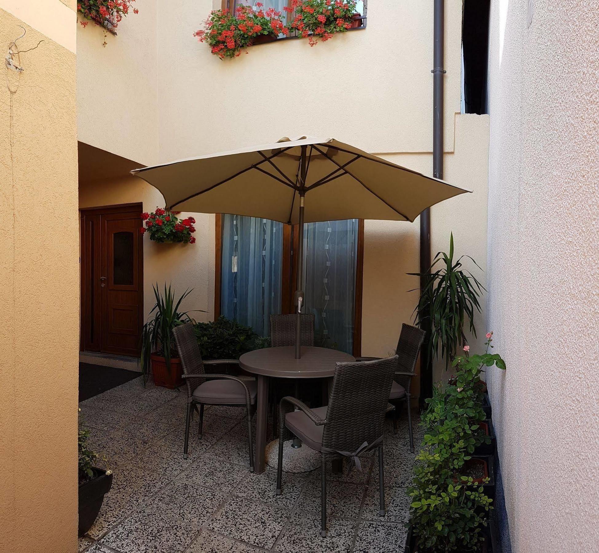 Guest House Ciro Σαράγεβο Εξωτερικό φωτογραφία